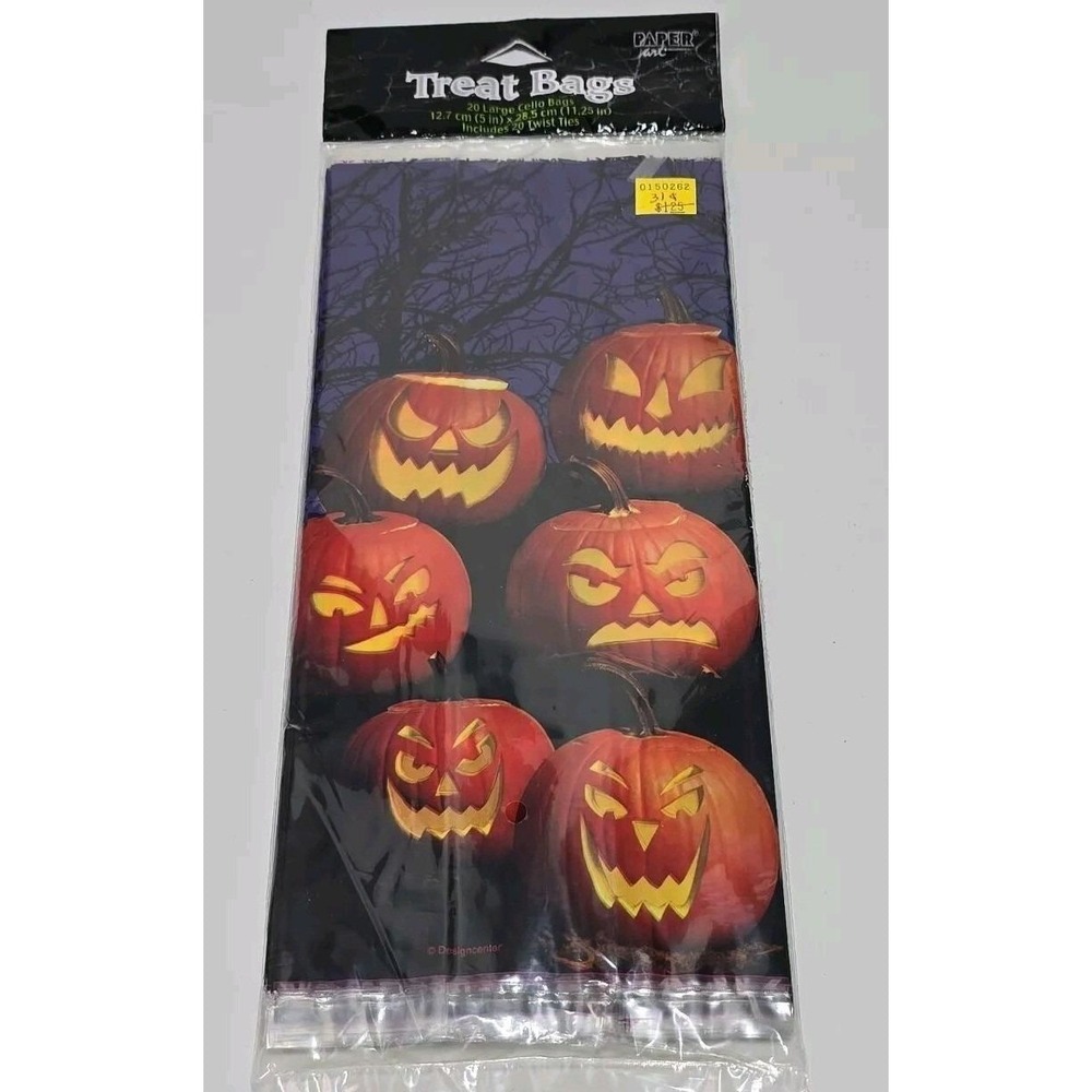 Vintage Paper Art Ghoulish Grins Halloween 20 Cello Treat Bags Sealed